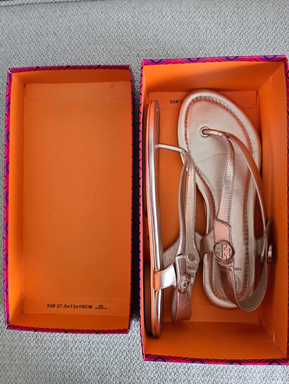 Tory Burch Rose Gold Minnie Travel Metallic Leather Sandals, Size 7 - Picture 9 of 11